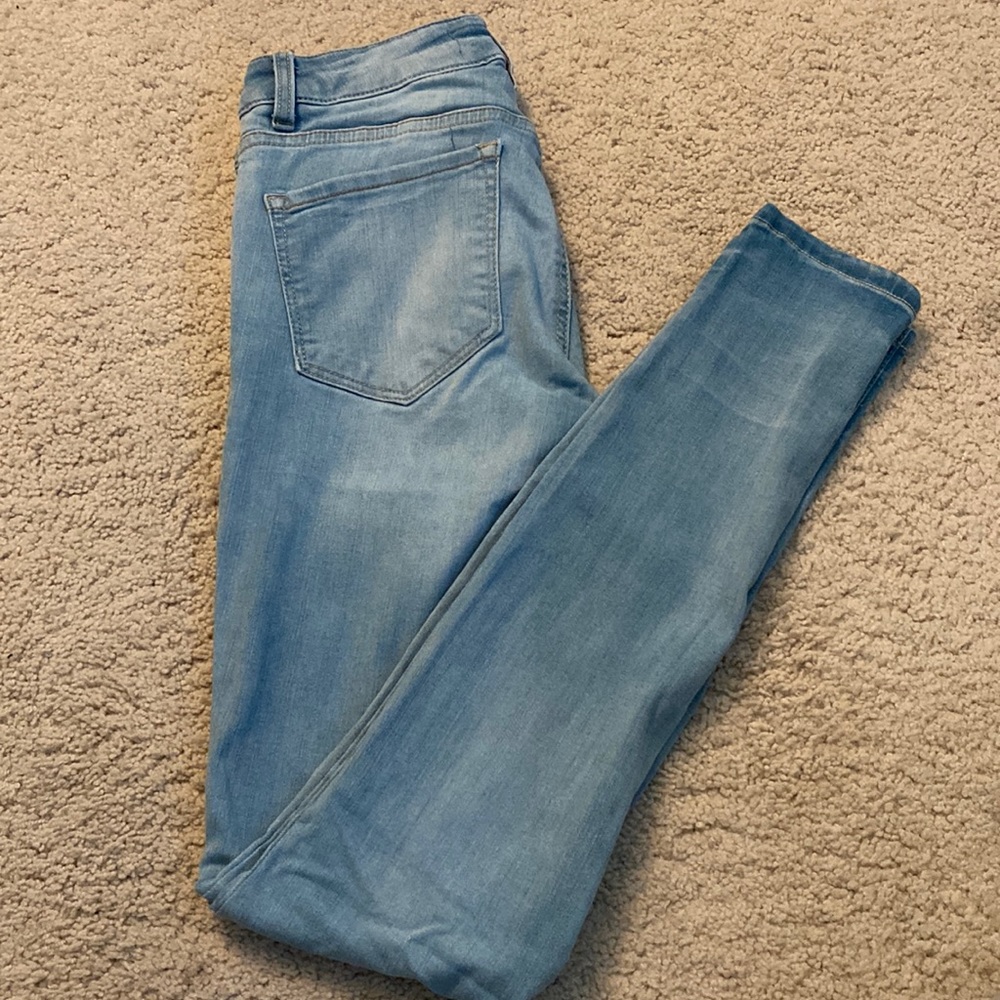 Garage Light Wash Jeans!!